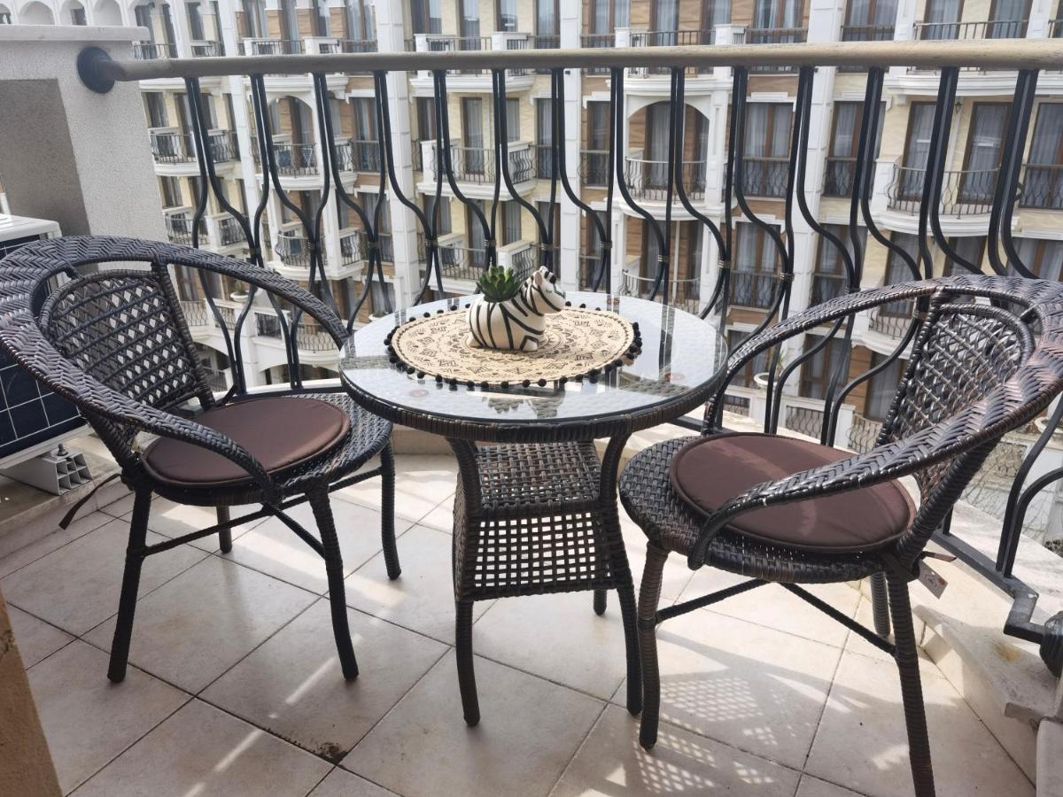 Harmony Suitеs Apartment Slântsjev Brjag Eksteriør bilde